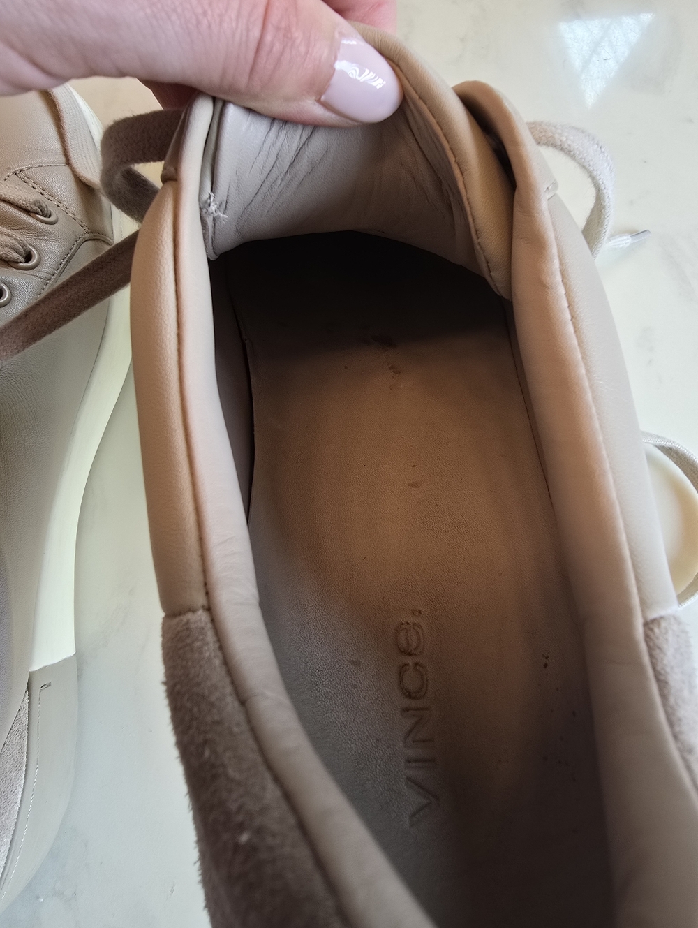 Vince Bensley mixed leather low top sneakers size 9 - Picture 9 of 11